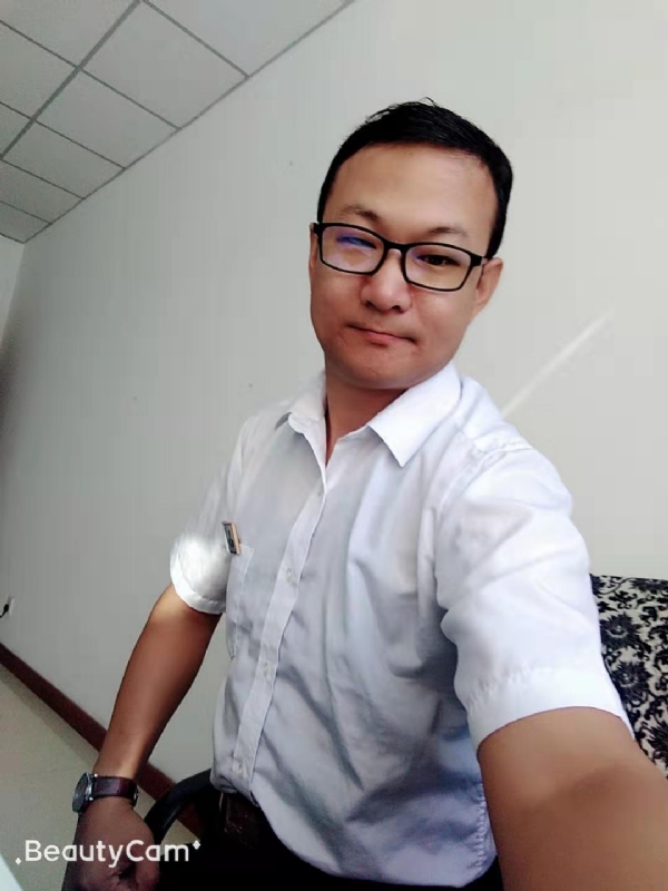 小飞的第一张照片--内蒙古上门女婿服务网